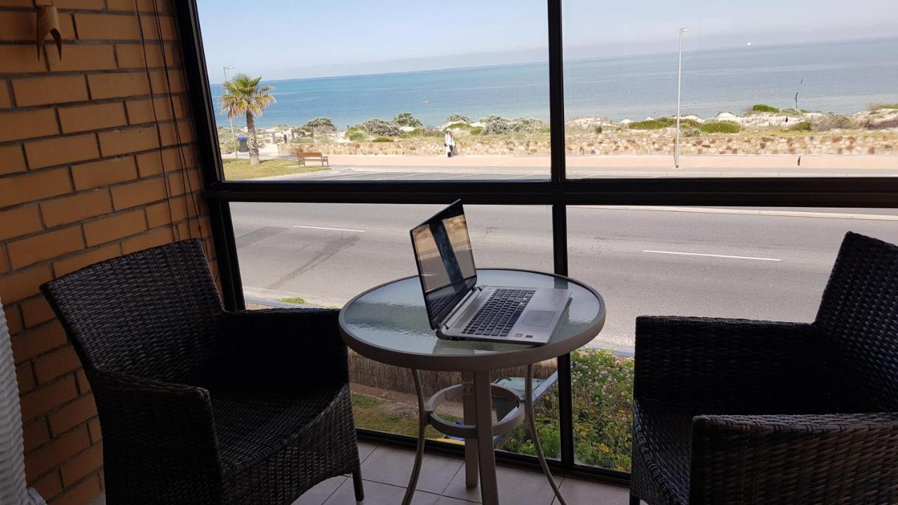 Acushla Accommodation Esplanade Living Self Check-In Self Check-Out West Beach Exterior foto
